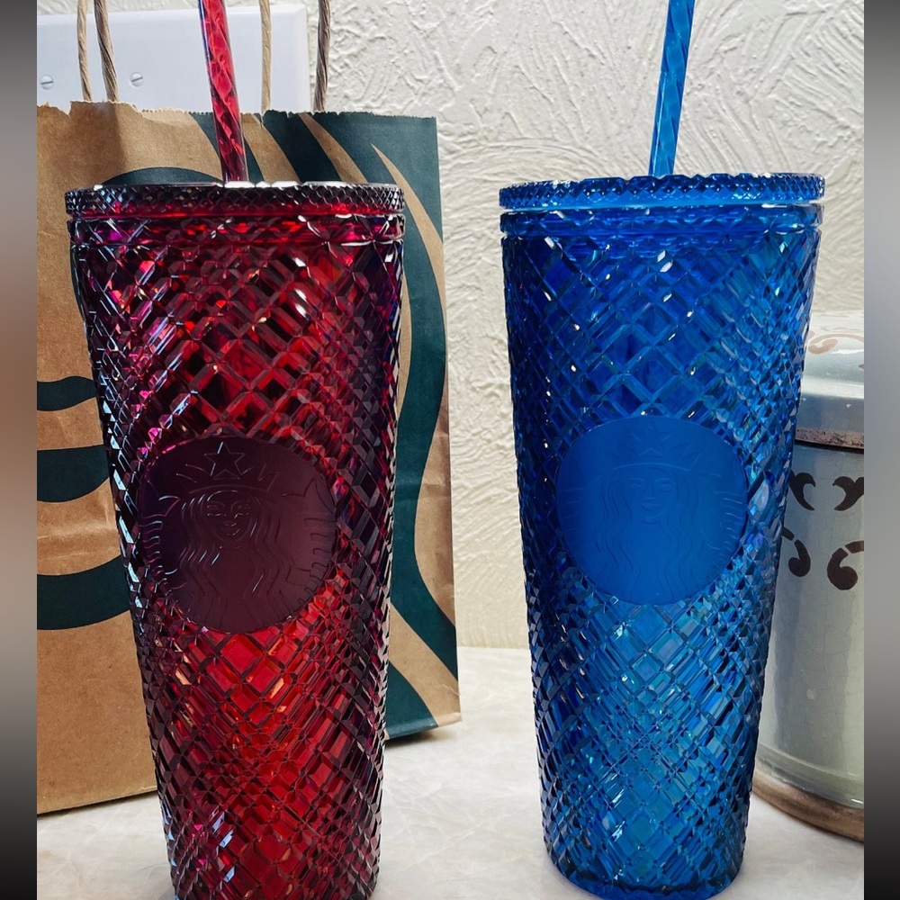 Venti Starbucks holiday 2022 cold cup